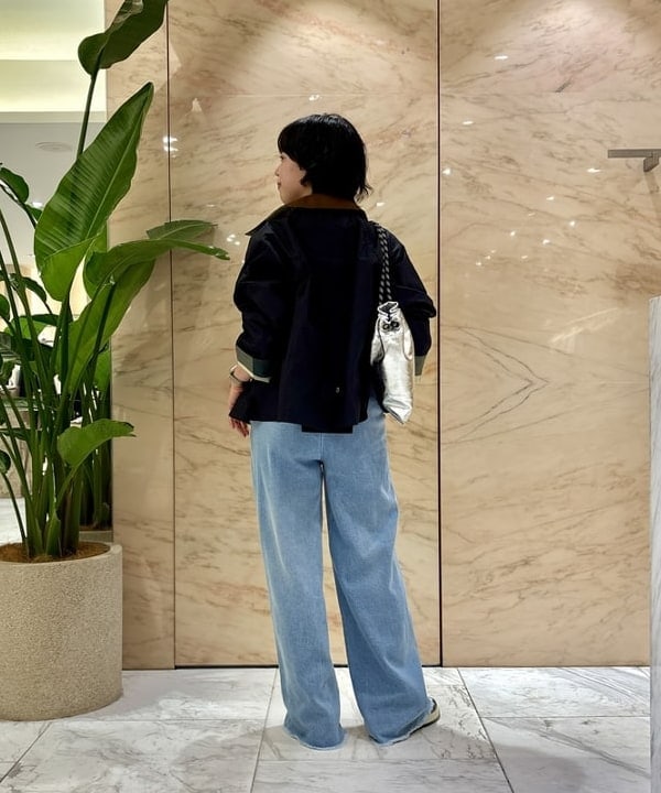 ゆうかさんの「BEAMS WOMEN｜AUTRY / MEDALIST LOW バイカラー レザースニーカー」を使ったコーディネート