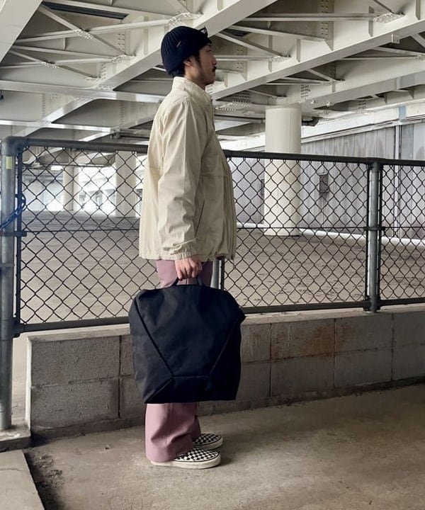 高遠 恒巳さんの「BEAMS WOMEN｜MYSTERY RANCH / BINDLE 20」を使ったコーディネート