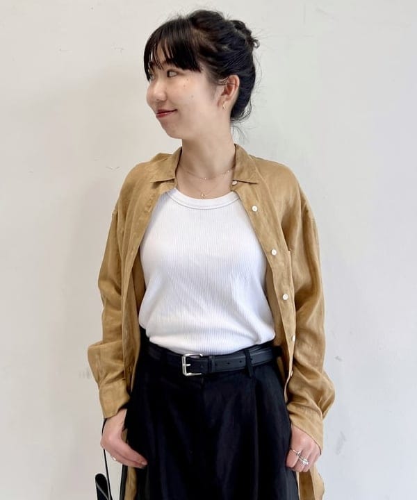 中丸　栞さんの「BEAMS WOMEN｜LA TESORINA / SECCHIERO バケツバッグ」を使ったコーディネート