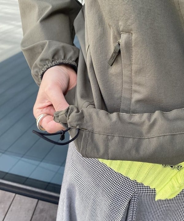 ayaさんの「BEAMS WOMEN｜ボーダーフリル ベスト」を使ったコーディネート