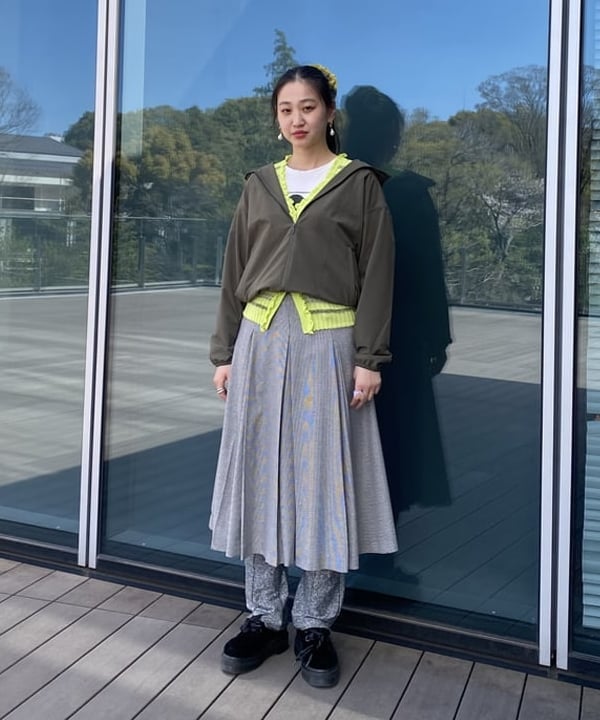 ayaさんの「BEAMS WOMEN｜ボーダーフリル ベスト」を使ったコーディネート