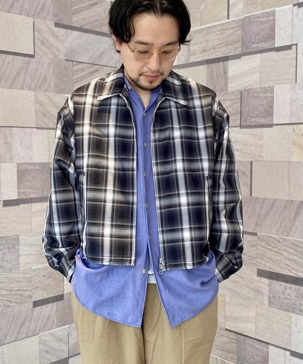 ゴッツさんの「ショート チェック ブルゾン」を使ったコーディネート