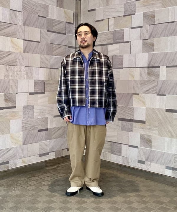 ゴッツさんの「ショート チェック ブルゾン」を使ったコーディネート