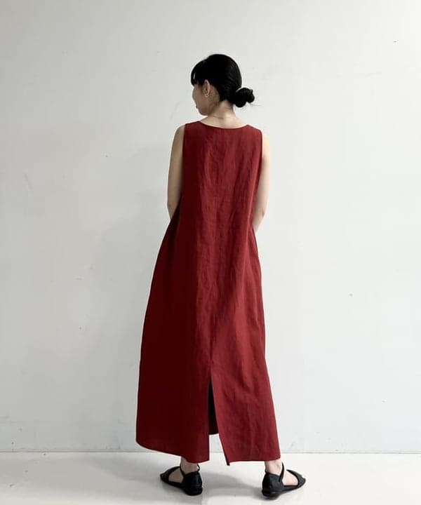 中丸　栞さんの「BEAMS WOMEN｜SHISEI / MM PADDED サンダル」を使ったコーディネート