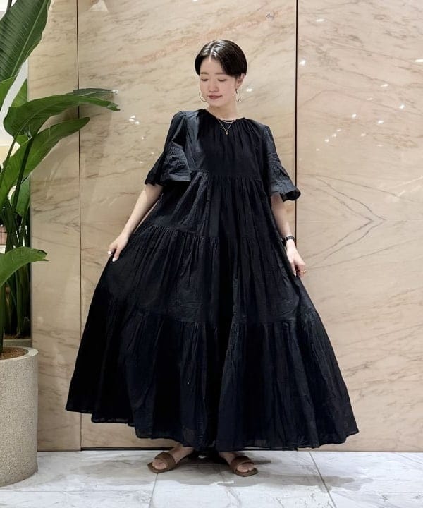 SANOさんの「BEAMS WOMEN｜MARIHA / 春のすずらん ソリッド ワンピース」を使ったコーディネート