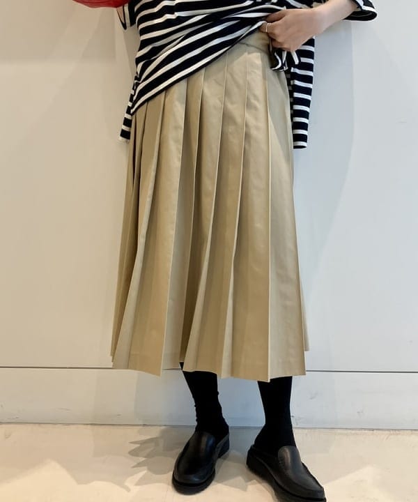 小原 もこさんの「BEAMS WOMEN｜Paraboot / 別注 BAHAMAS」を使ったコーディネート