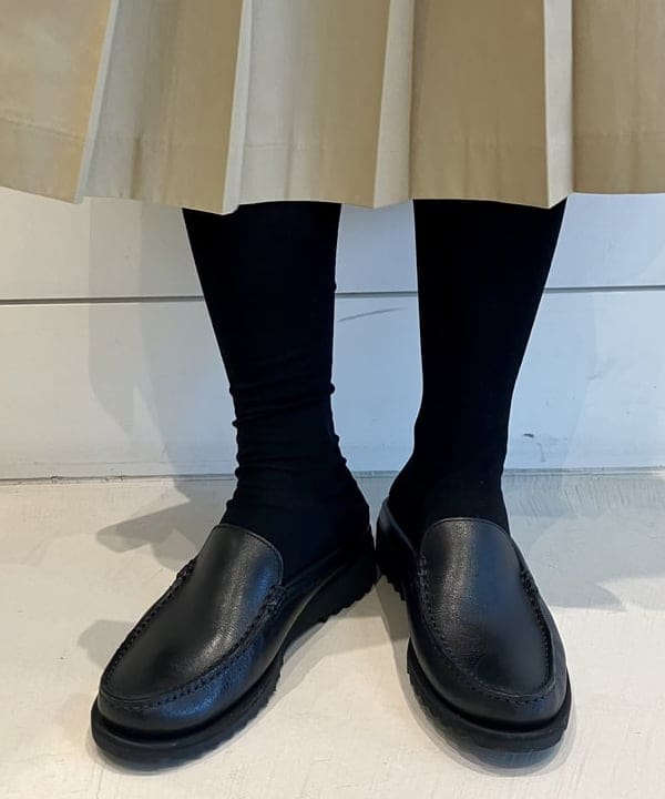 小原 もこさんの「BEAMS WOMEN｜Paraboot / 別注 BAHAMAS」を使ったコーディネート
