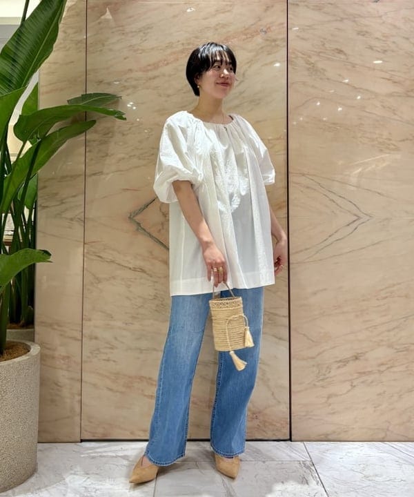 ゆうかさんの「BEAMS WOMEN｜2WAY オフショルダーブラウス」を使ったコーディネート
