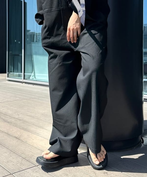 Heg.さんの「MOHI / トング サンダル」を使ったコーディネート