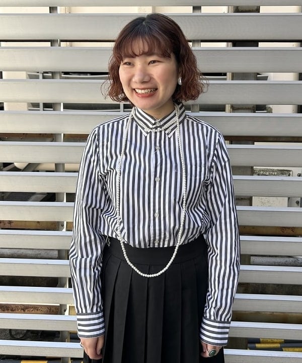 まつむさんの「BEAMS WOMEN｜ロンドンストライプ ボタンダウンシャツ」を使ったコーディネート