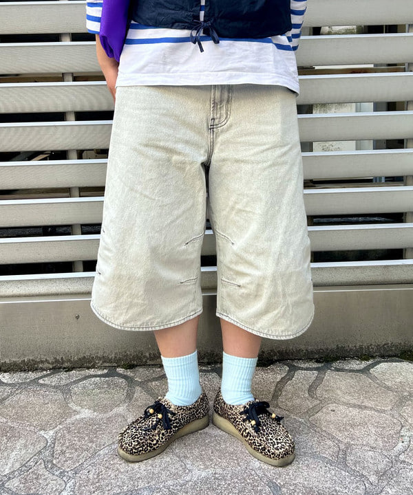 Kyooka Sayakaさんの「BEAMS WOMEN｜セーラー カラー ベスト」を使ったコーディネート