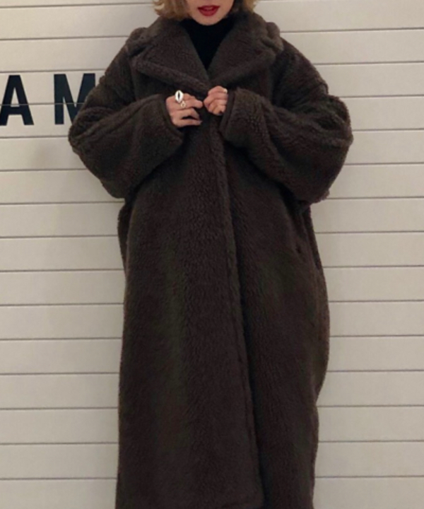 カワグチ シオリさんの「BEAMS WOMEN｜」を使ったコーディネート