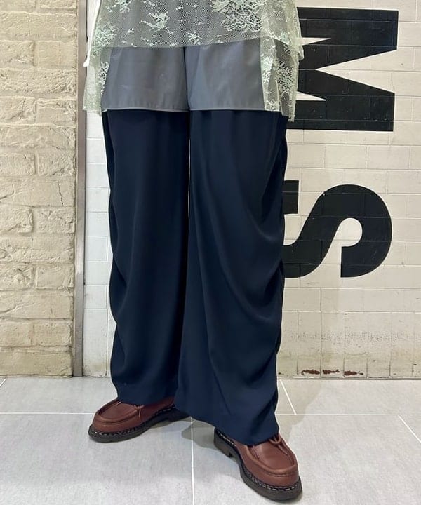 スミレさんの「BEAMS WOMEN｜ティアドロップ 眼鏡」を使ったコーディネート