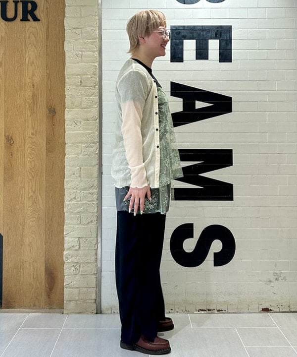 スミレさんの「BEAMS WOMEN｜ティアドロップ 眼鏡」を使ったコーディネート