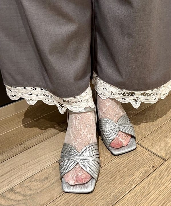 早川 萌子さんの「BEAMS WOMEN｜RBS / バテン レース トリム サロペット」を使ったコーディネート
