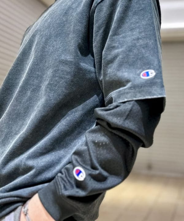 Kellyさんの「BEAMS WOMEN｜【別注】Champion / フェード Tシャツ」を使ったコーディネート