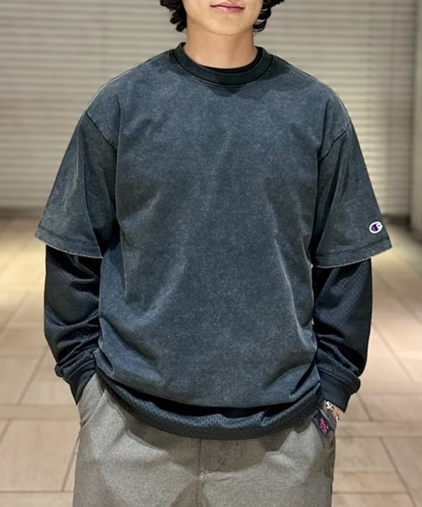 Kellyさんの「BEAMS WOMEN｜【別注】Champion / フェード Tシャツ」を使ったコーディネート