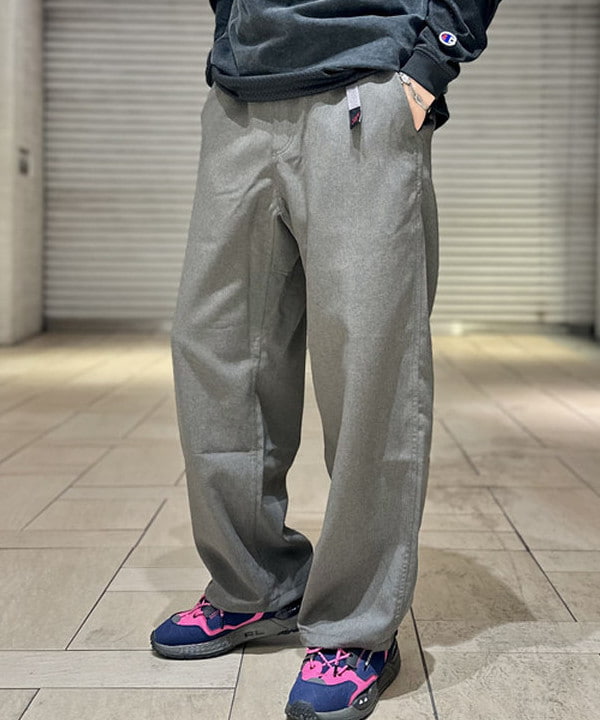 Kellyさんの「BEAMS WOMEN｜【別注】Champion / フェード Tシャツ」を使ったコーディネート