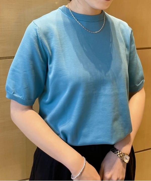 SAKAIさんの「BEAMS WOMEN｜【別注】SLOANE / 14ゲージ 天竺 ハーフスリーブ クルーネック ニット」を使ったコーディネート