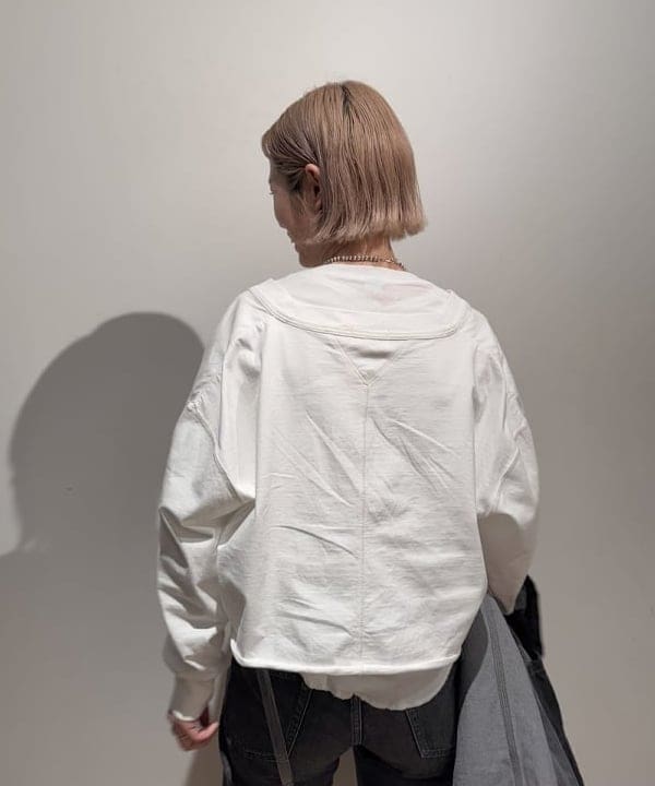 Kaoru Sakumaさんの「BEAMS WOMEN｜クレイジー ビッグ カバーオールコート」を使ったコーディネート