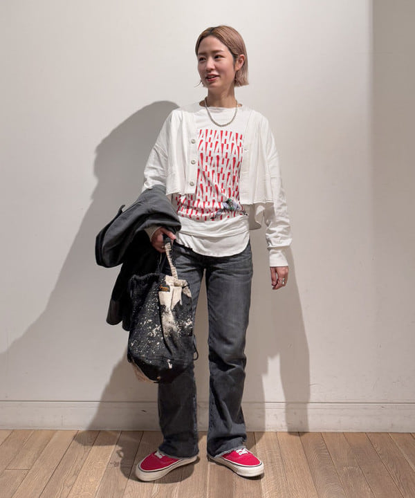 Kaoru Sakumaさんの「BEAMS WOMEN｜クレイジー ビッグ カバーオールコート」を使ったコーディネート