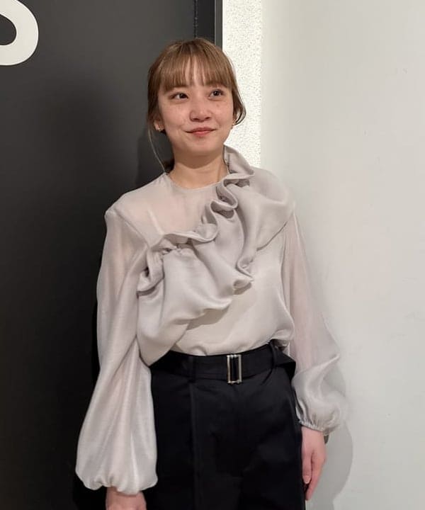 Ito_ririkaさんの「BEAMS WOMEN｜マルチウェイ シアー ブラウス」を使ったコーディネート