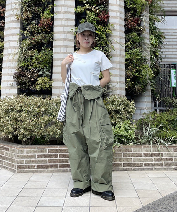 まゆちゃんさんの「BEAMS WOMEN｜ランダム ミニ リボン Tシャツ」を使ったコーディネート