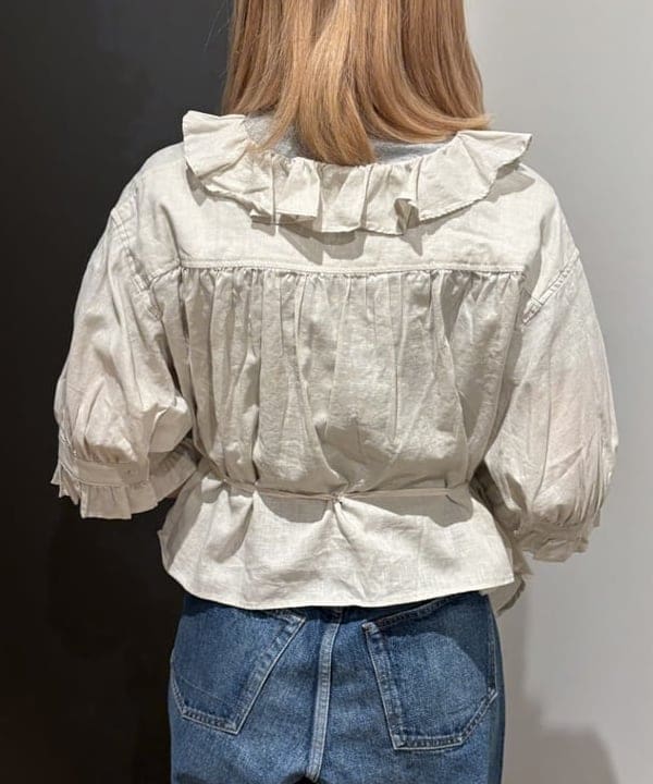 キムさんの「BEAMS WOMEN｜コットン リネン フリル ギャザー ショートスリーブ」を使ったコーディネート