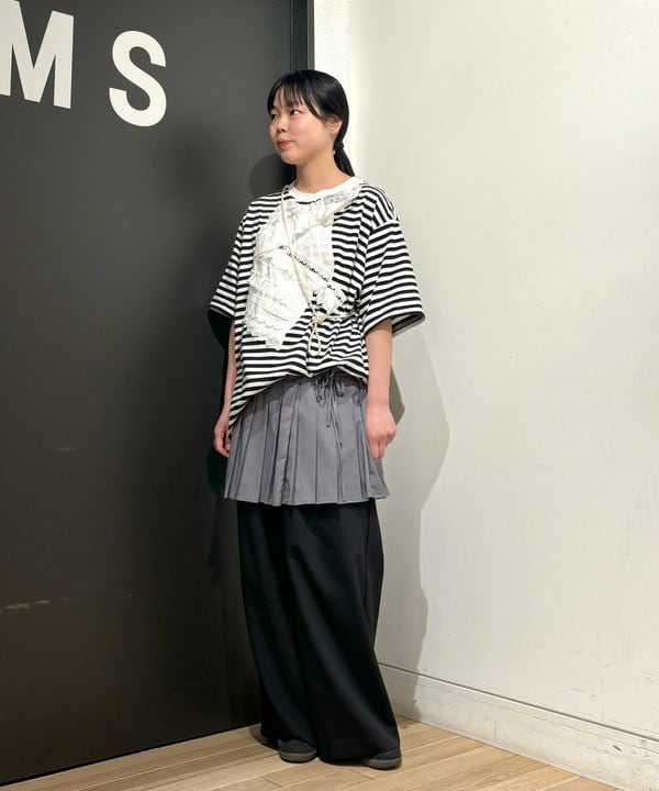 sakuraさんの「BEAMS WOMEN｜【別注】TORI-TO / バイアス フリル BIG Tシャツ」を使ったコーディネート