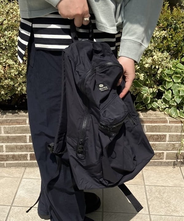 赤羽 花さんの「BEAMS WOMEN｜BAG'n'NOUN / DAY PACK MAT」を使ったコーディネート