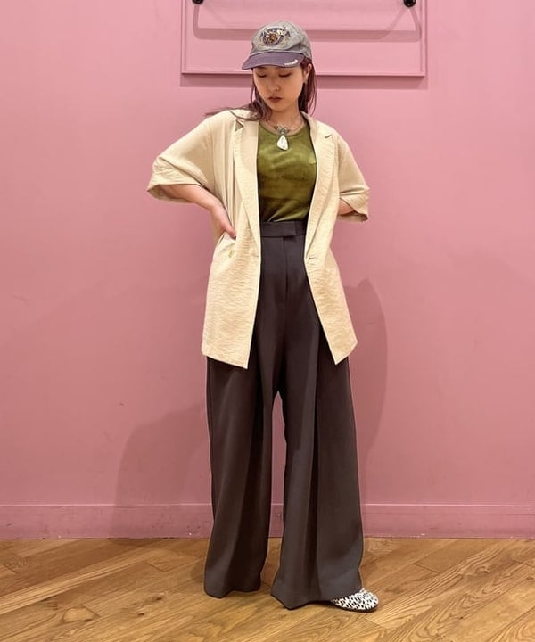 シオンさんの「BEAMS WOMEN｜フリンジ ティアード キャミソール」を使ったコーディネート