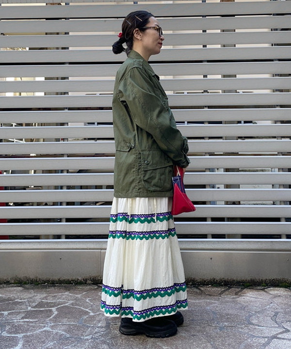 コウリキ　マミさんの「BEAMS WOMEN｜L.L.Bean &times; BEAMS PLUS ＆ BEAMS BOY / Deep Bottom Deluxe Boat and Tote Mini」を使ったコーディネート