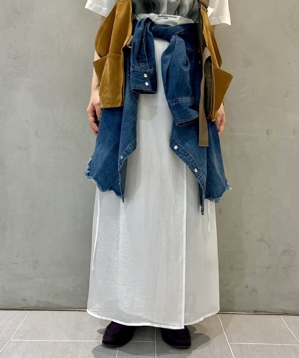 ナツハさんの「BEAMS WOMEN｜maturely / ジャン=リュック・ゴダール プリント Tシャツ」を使ったコーディネート