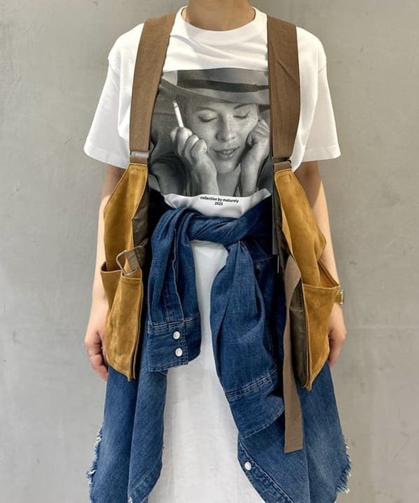 ナツハさんの「BEAMS WOMEN｜maturely / ジャン=リュック・ゴダール プリント Tシャツ」を使ったコーディネート