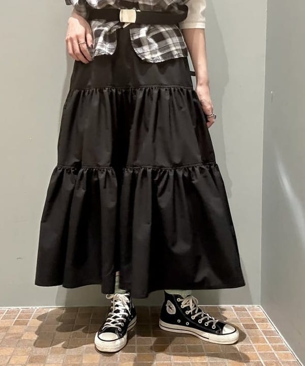 小原 もこさんの「BEAMS WOMEN｜BEAMS BOY / USA テープベルト NEW」を使ったコーディネート