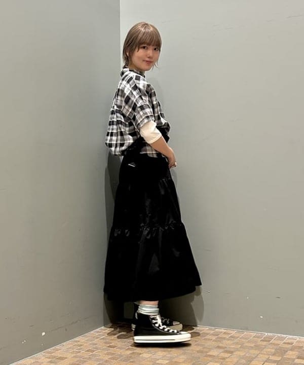 小原 もこさんの「BEAMS WOMEN｜BEAMS BOY / USA テープベルト NEW」を使ったコーディネート