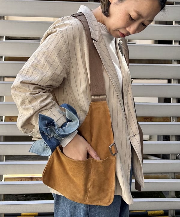 つぼさんの「BEAMS WOMEN｜maturely / ゴート スエード ノーバッグ ベスト」を使ったコーディネート