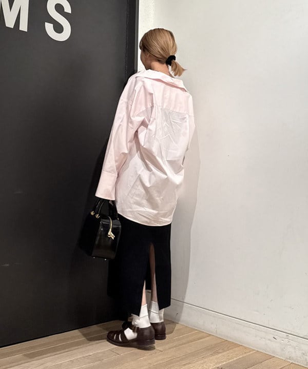 Ito_ririkaさんの「BEAMS WOMEN｜AK+1 / ワイドカフス シャツ」を使ったコーディネート