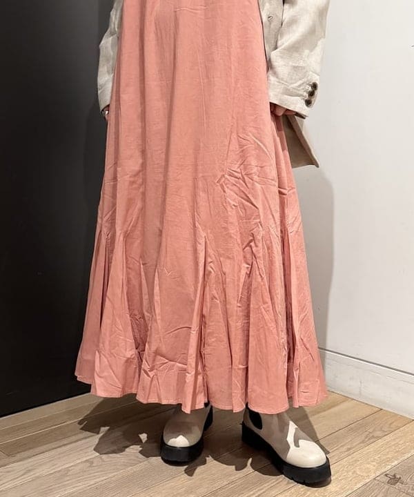 makita mikaさんの「BEAMS WOMEN｜【別注】MARIHA / 夏の月影 ソリッド ワンピース」を使ったコーディネート