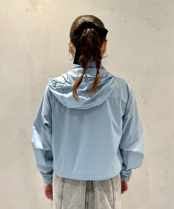 カタヤマ アヤさんの「BEAMS WOMEN｜デニム ジップ タイト ワンピース」を使ったコーディネート