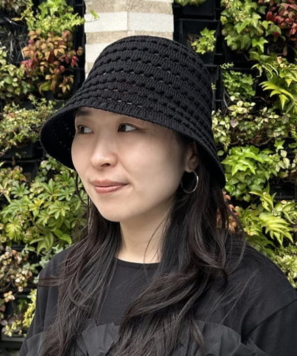 Sakiさんの「BEAMS WOMEN｜RBS / ギャザー フリル Tシャツ」を使ったコーディネート