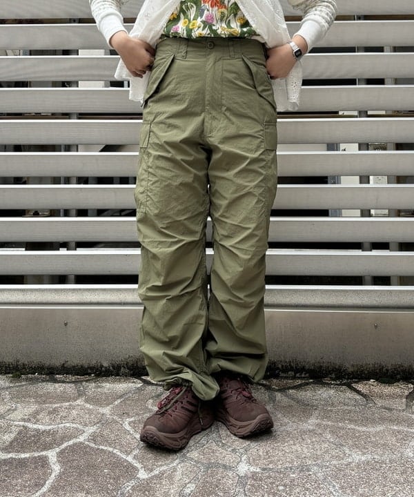チナツさんの「BEAMS WOMEN｜カットワーク キャミソール」を使ったコーディネート