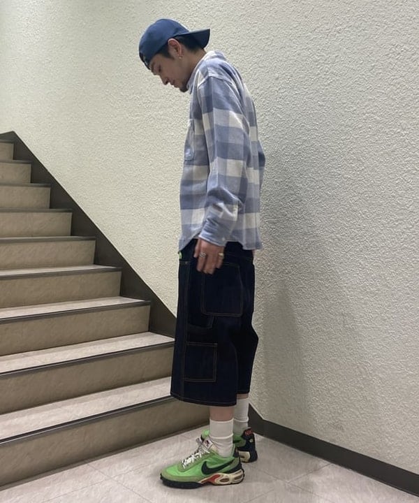 Lazzyさんの「チェック ネルシャツ」を使ったコーディネート