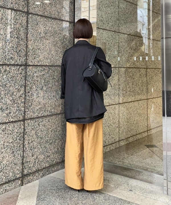 多田 日奈子さんの「BEAMS WOMEN｜RBS / テープ 刺繍 ジレ」を使ったコーディネート