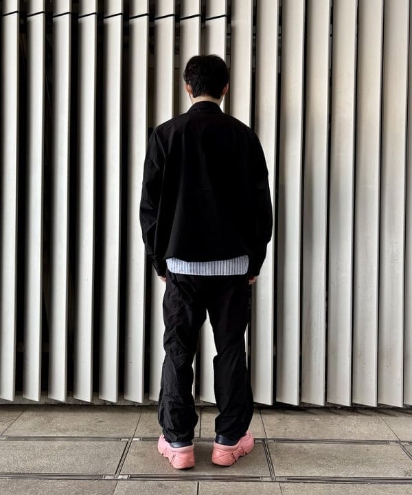 うえきんぐさんの「アクションプルオーバーシャツ」を使ったコーディネート