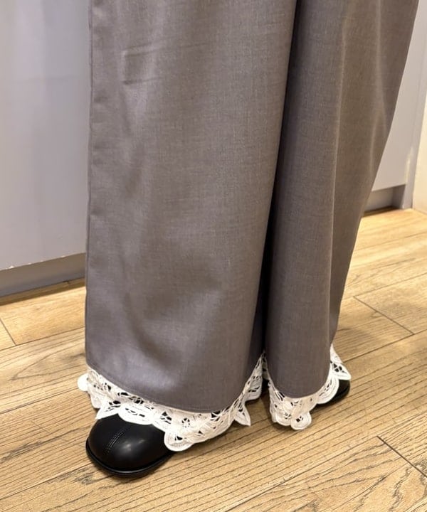 オカベ　アヤカさんの「BEAMS WOMEN｜RBS / バテン レース トリム サロペット」を使ったコーディネート