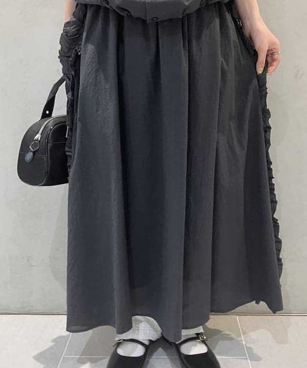 須賀さんの「BEAMS WOMEN｜ナイロン ボストン バッグ」を使ったコーディネート