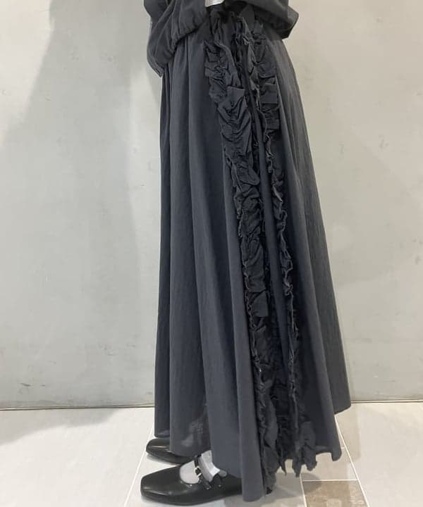 須賀さんの「BEAMS WOMEN｜ナイロン ボストン バッグ」を使ったコーディネート