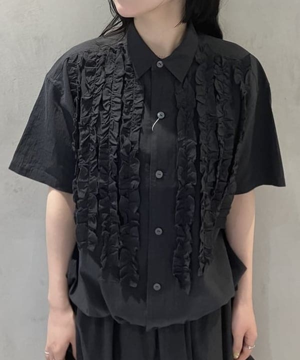 須賀さんの「BEAMS WOMEN｜ナイロン ボストン バッグ」を使ったコーディネート