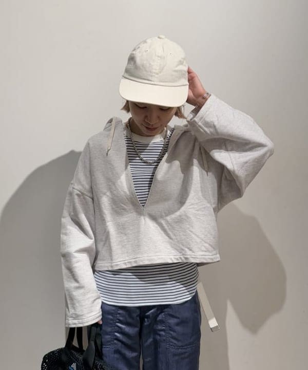 Kaoru Sakumaさんの「BEAMS WOMEN｜HAVERSACK / ハイゲージ 裏毛 フーデット パーカー」を使ったコーディネート